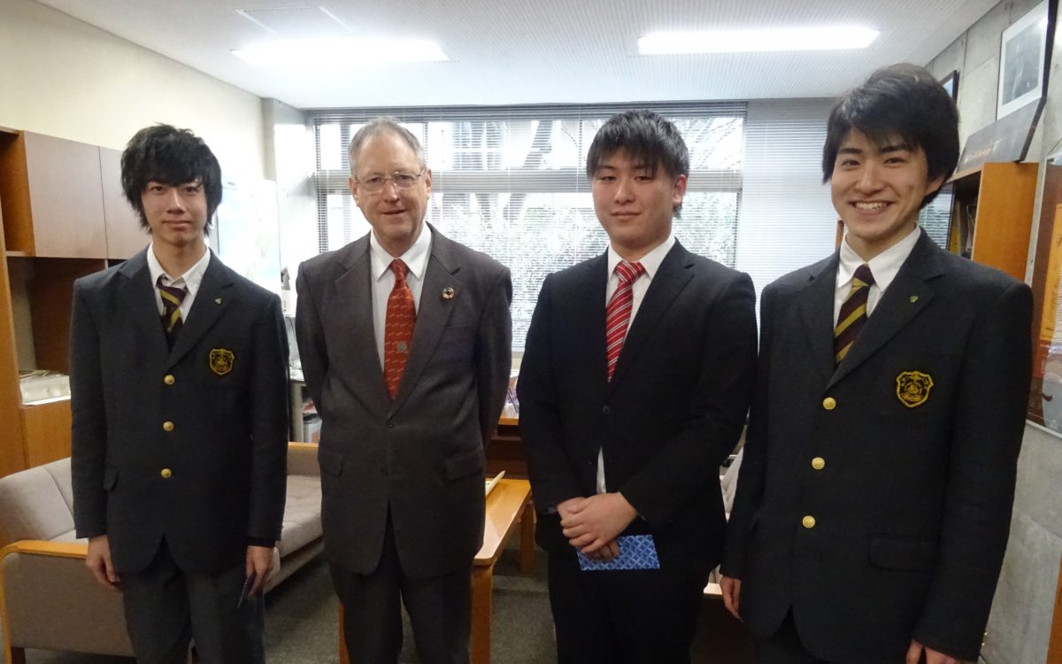 Award Ceremony for the All-school ICT Student Presentation Meeting