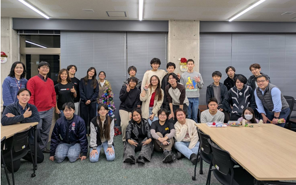 2025年のホリデーパーティー