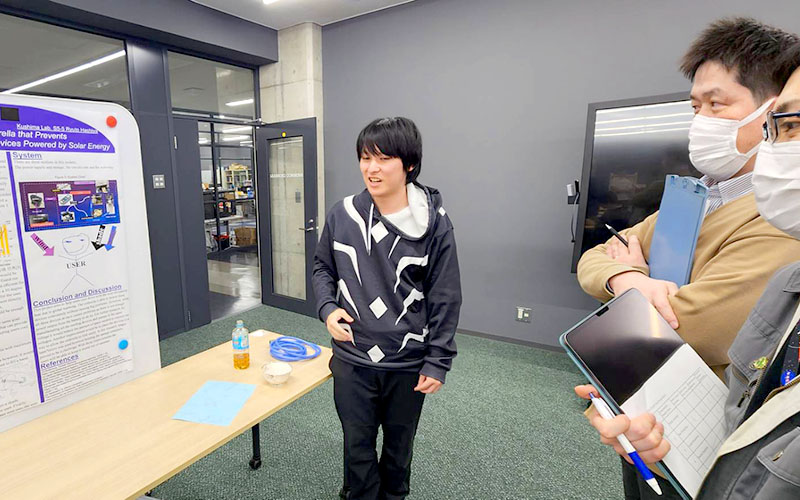 専門ゼミ：分野横断型の研究と創造