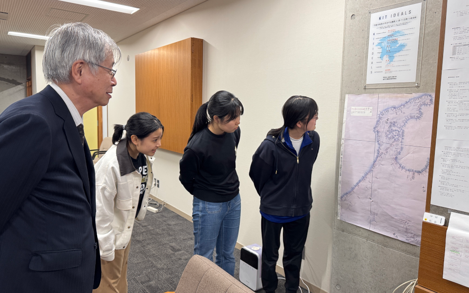 新学期恒例の校長講話を実施