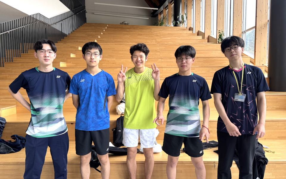 5名の学生が「令和8年度石川県高等学校総合体育大会 バドミントン競技」に出場